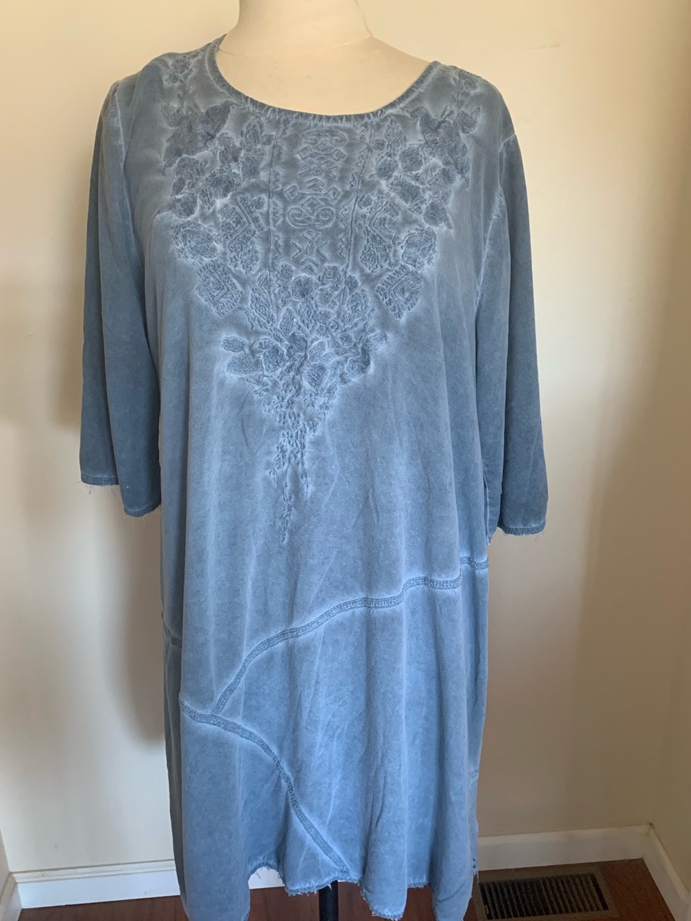 Signals 2X light Blue Embroidered Tunic Dress with fringe hem and sleeve